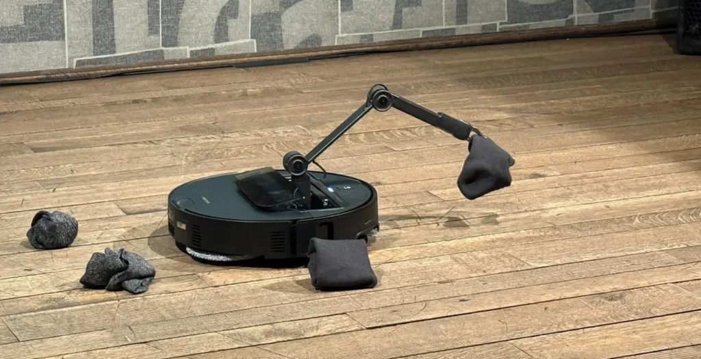 Roborock Saros Z70 Robot Vacuum with Mechanical Arm | GadgetRanks